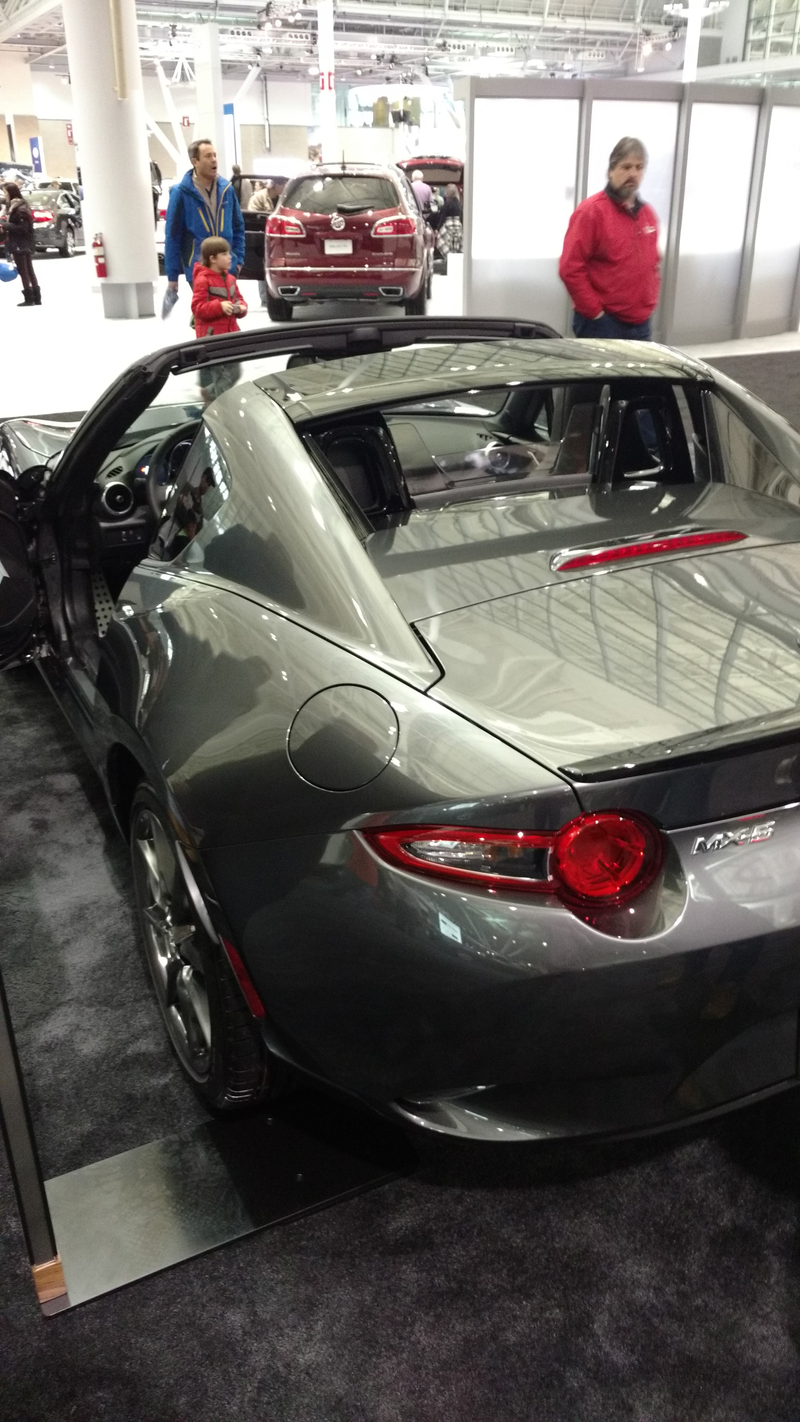 Illustration for article titled photo dump New England International Auto Show now with photos
